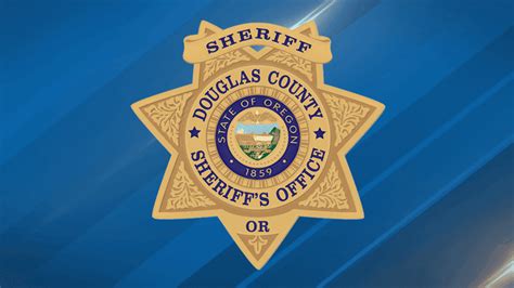 Douglas County sheriff warns of scammers meeting with victims, bilking thousands